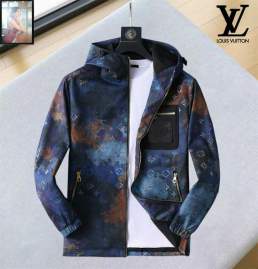 Picture of Louis Vuitton Jackets _SKULVM-3XL12yn18332541